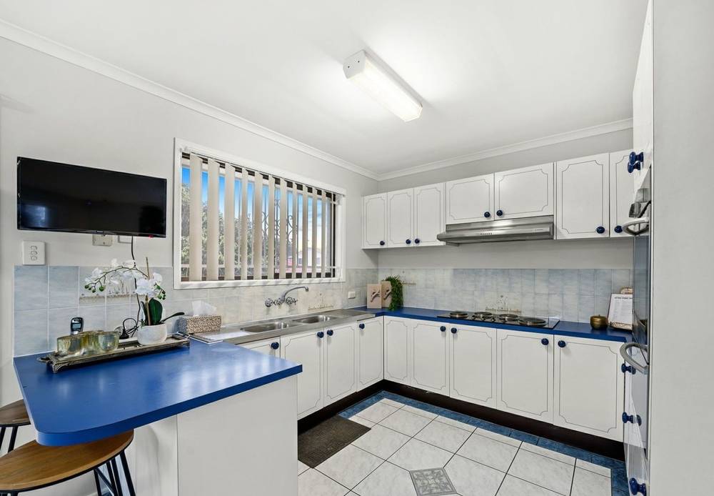 11 Aldersgate St, Oxley, QLD 4075
