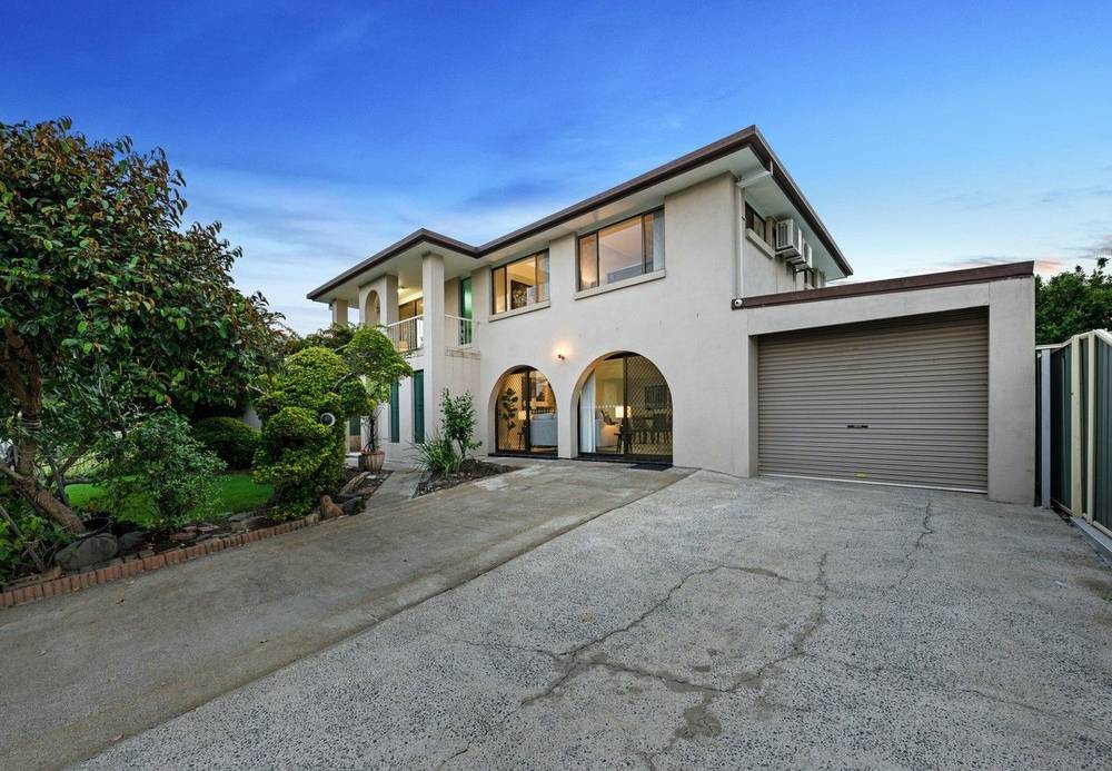 11 Aldersgate St, Oxley, QLD 4075