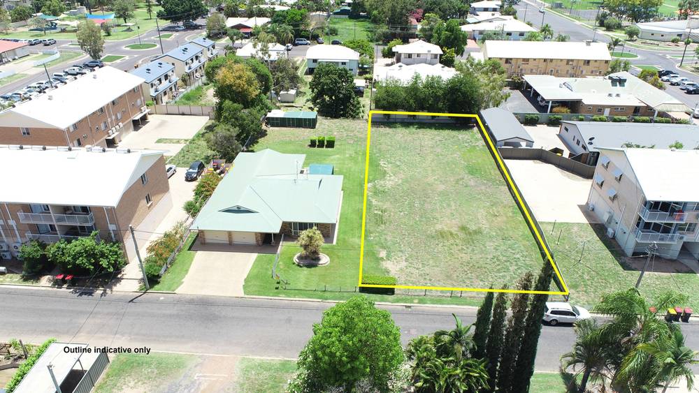 15 School Lane, EMERALD, QLD 4720