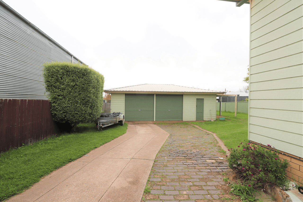 130 Ferguson Street, GLEN INNES, NSW 2370