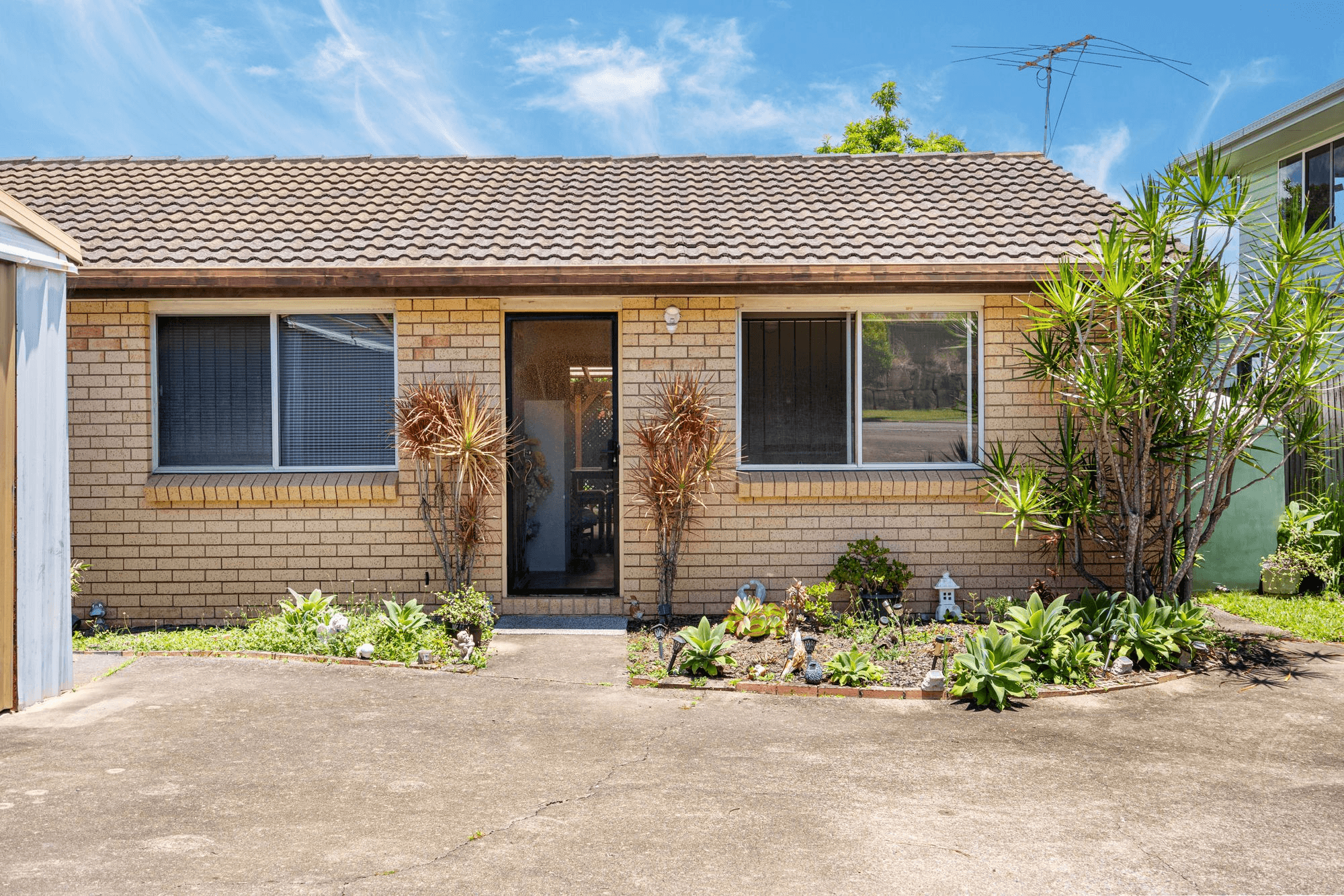 146 Barrack Road, CANNON HILL, QLD 4170