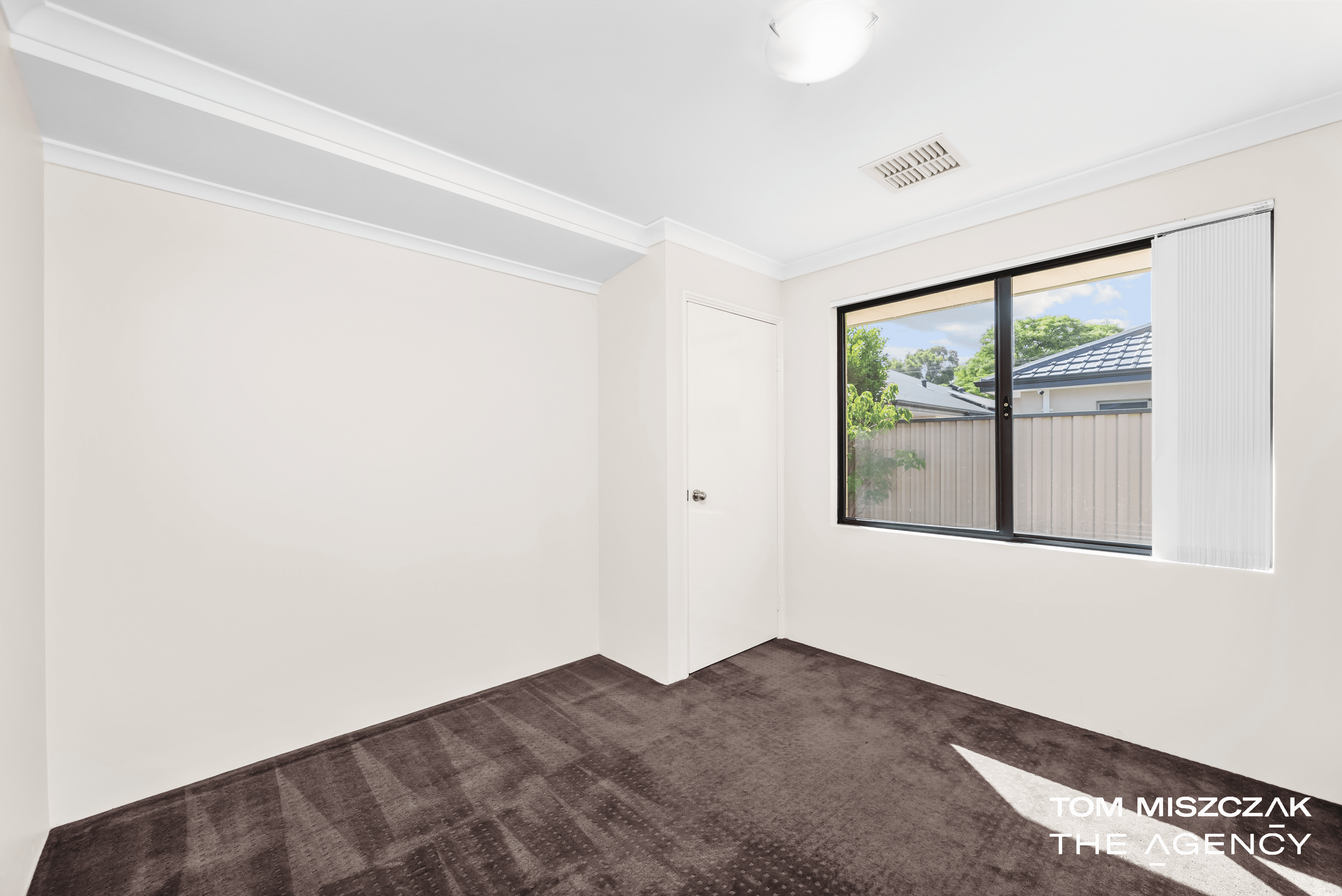 26 Tulip Way, East Cannington, WA 6107