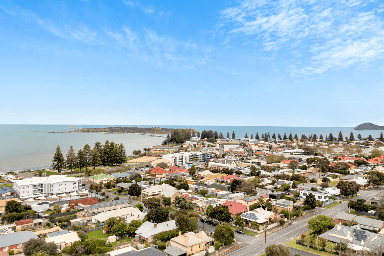 11 High Street, VICTOR HARBOR, SA 5211