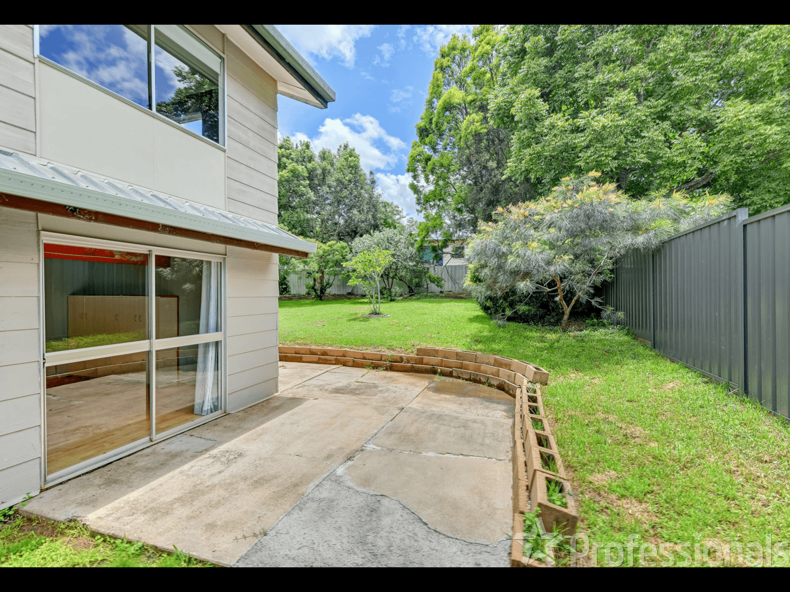 12 Cain Court, BUNDAMBA, QLD 4304