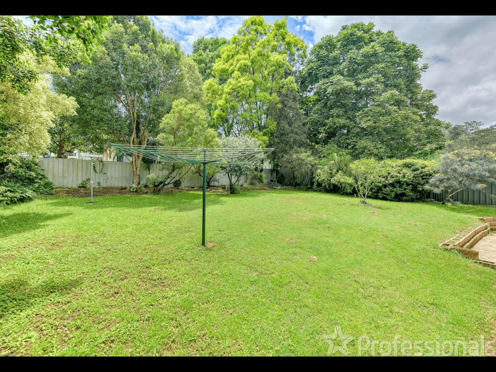 12 Cain Court, BUNDAMBA, QLD 4304