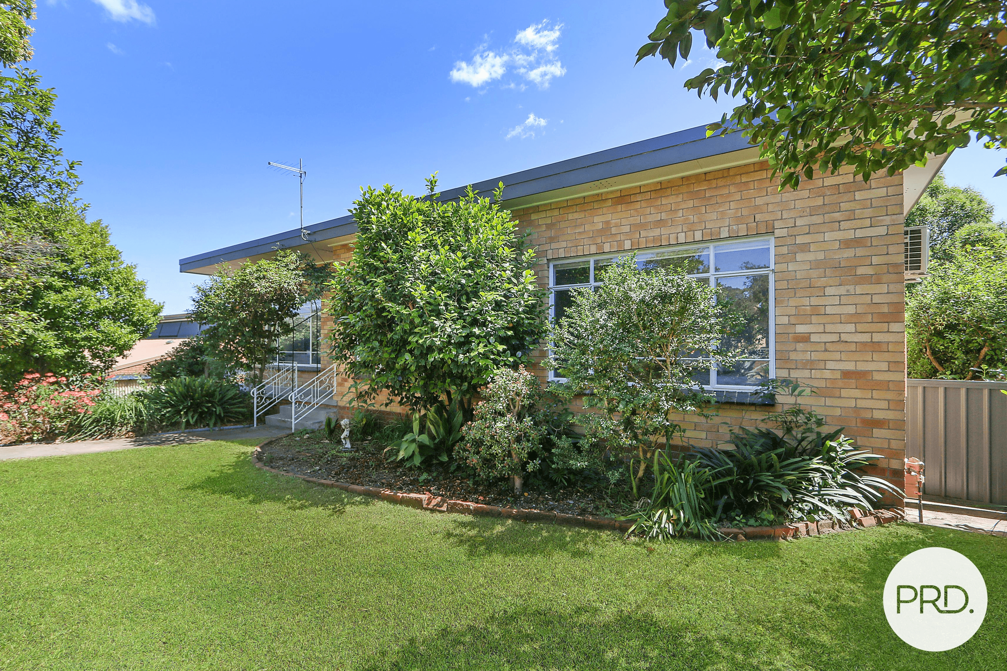 208 Walsh Street, EAST ALBURY, NSW 2640