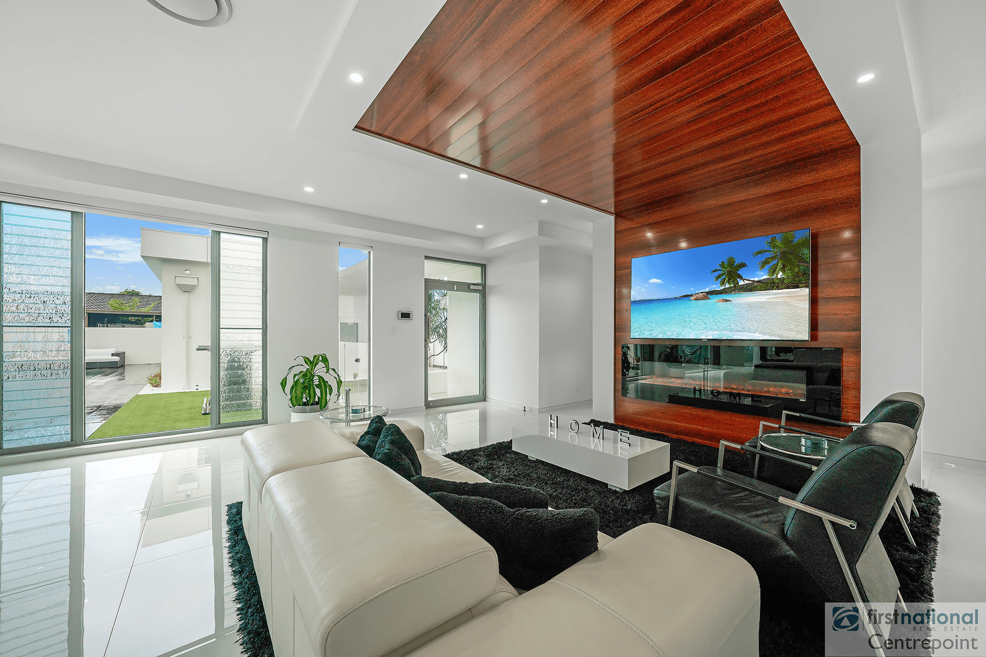 139 Hooker Boulevard, Broadbeach Waters, QLD 4218