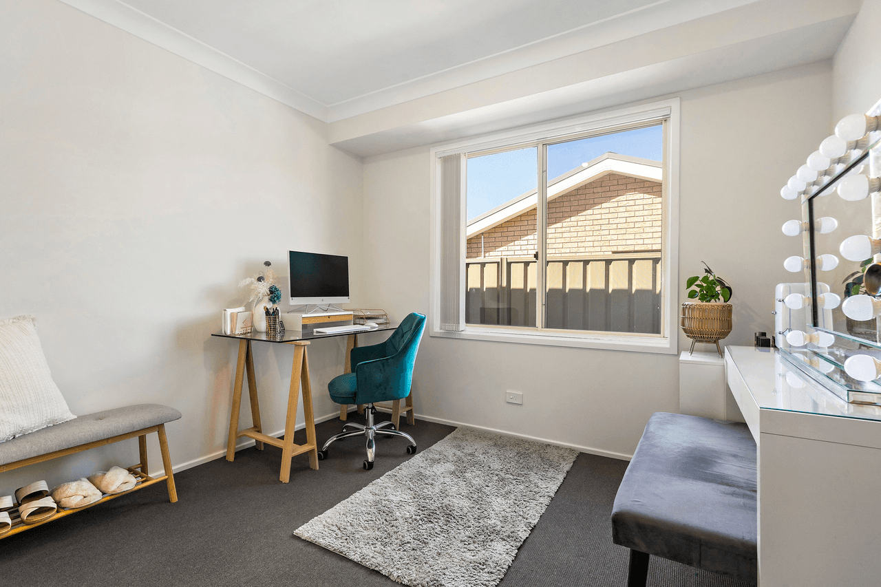 5 Aminta Crescent, Hassall Grove, NSW 2761