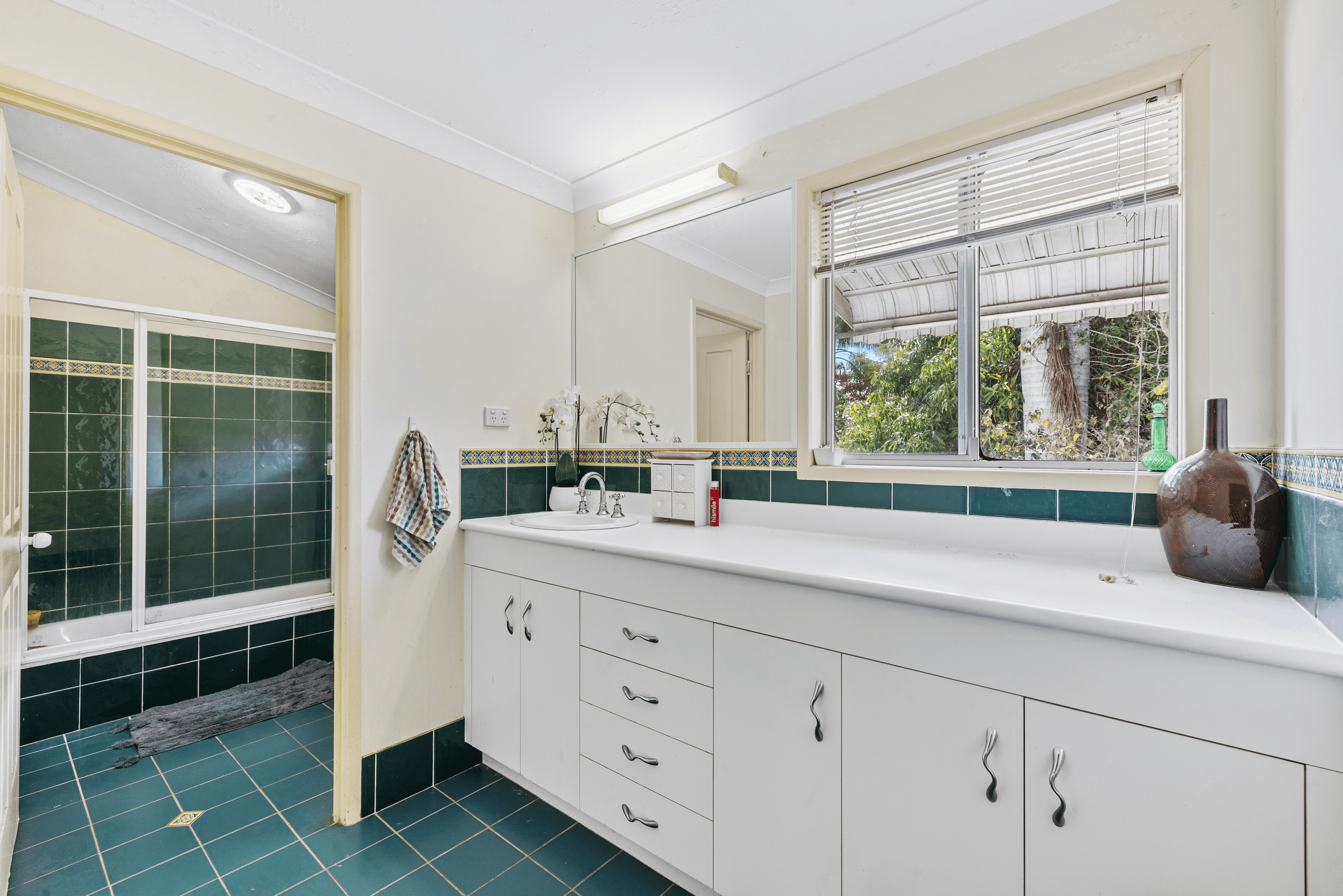 256A Agnes Street, The Range, QLD 4700