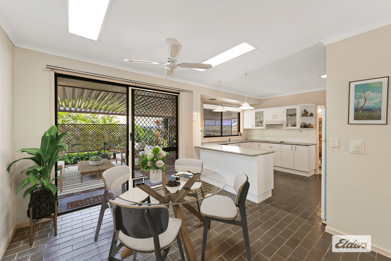 10 Longford Street, Everton Hills, QLD 4053