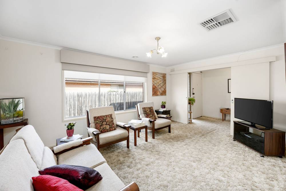 183 Carrick Drive, Gladstone Park, VIC 3043