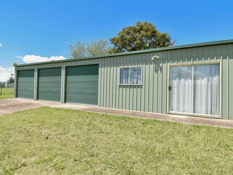 14 Newby Street, ROSENTHAL HEIGHTS, QLD 4370