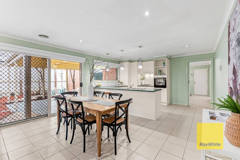 107 Marshalltown Road, GROVEDALE, VIC 3216