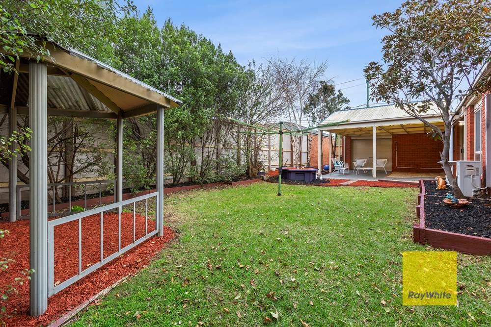 107 Marshalltown Road, GROVEDALE, VIC 3216