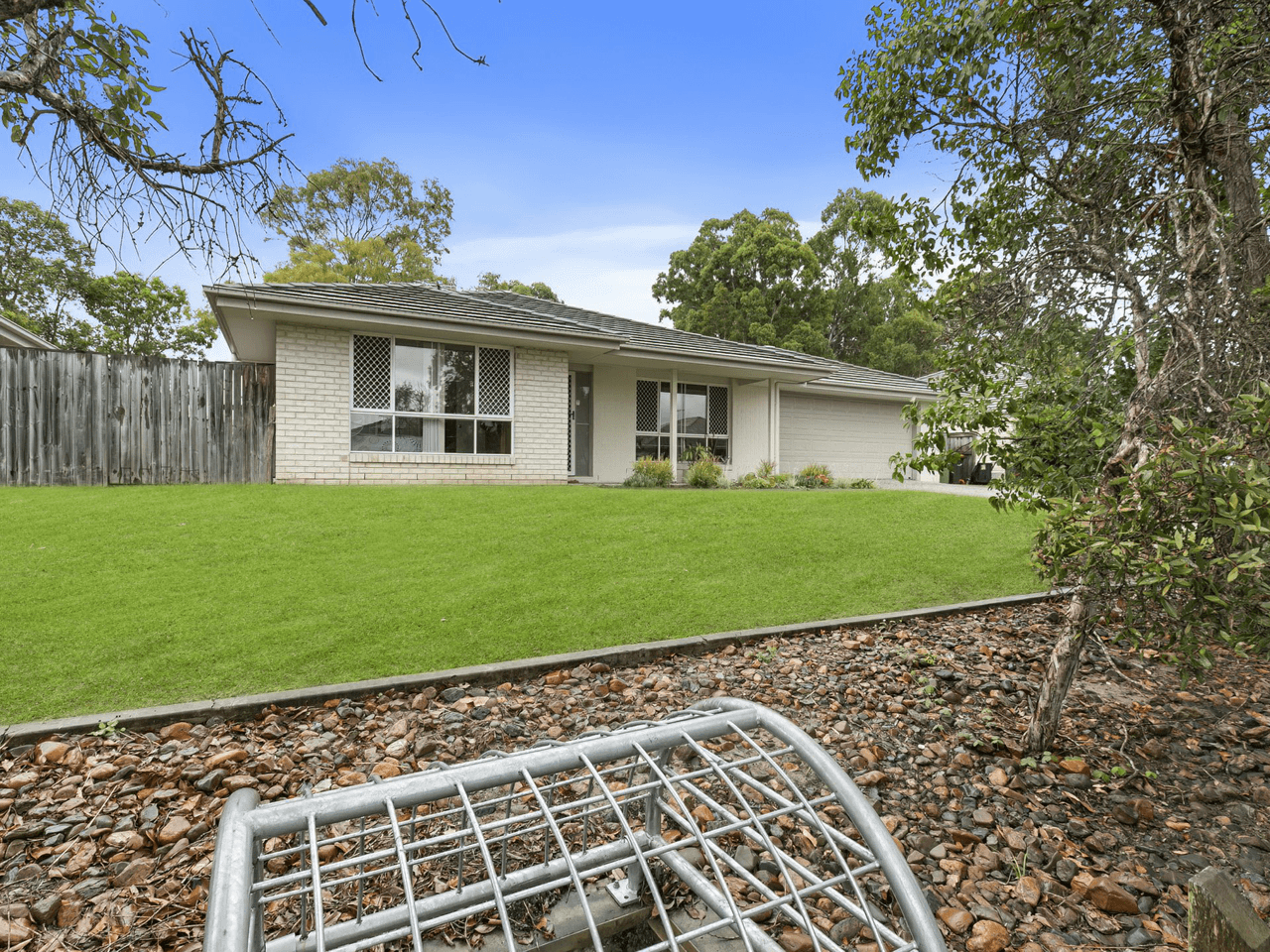 9 Adam Street, BEACHMERE, QLD 4510