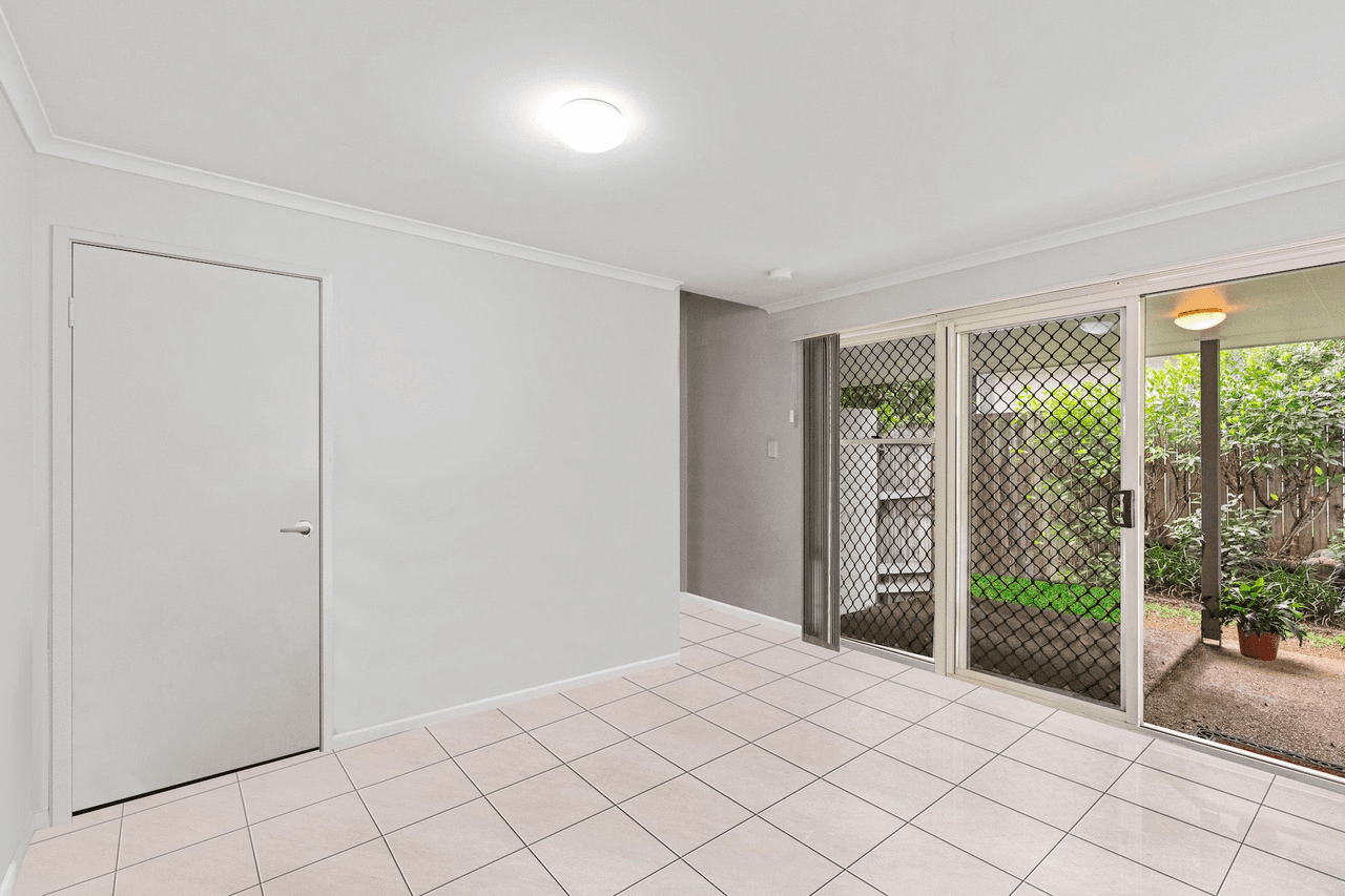 15/8 Zahner Place, MANLY WEST, QLD 4179