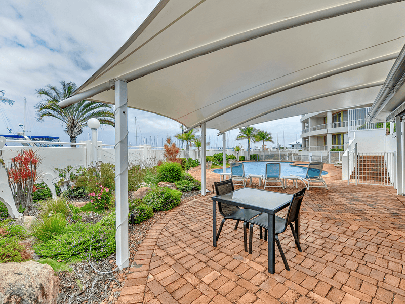 28/19 Oatland Esplanade, RUNAWAY BAY, QLD 4216