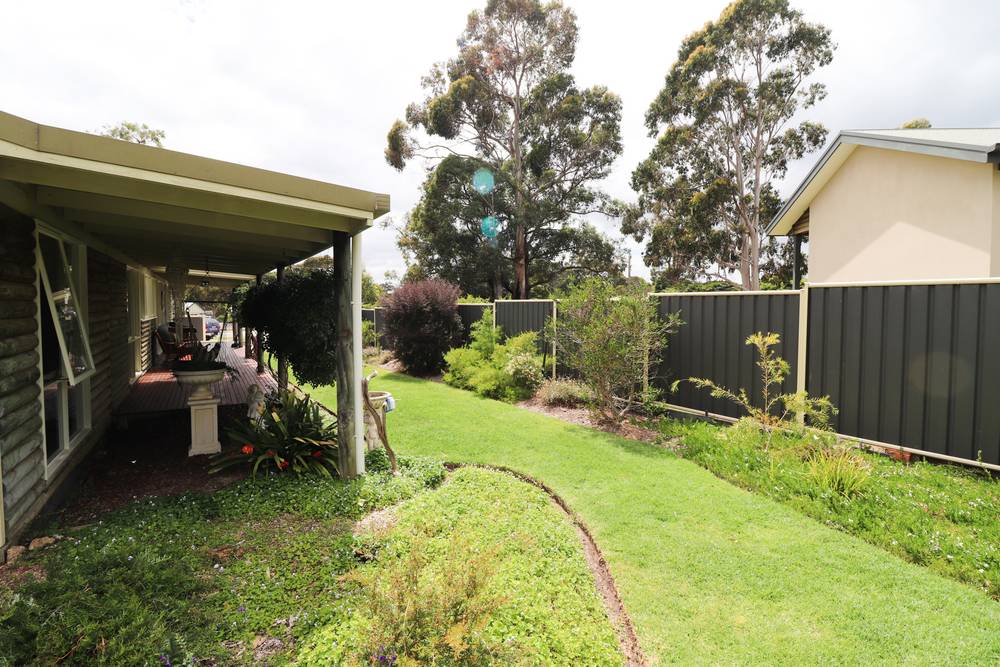 51 Betka Road, MALLACOOTA, VIC 3892