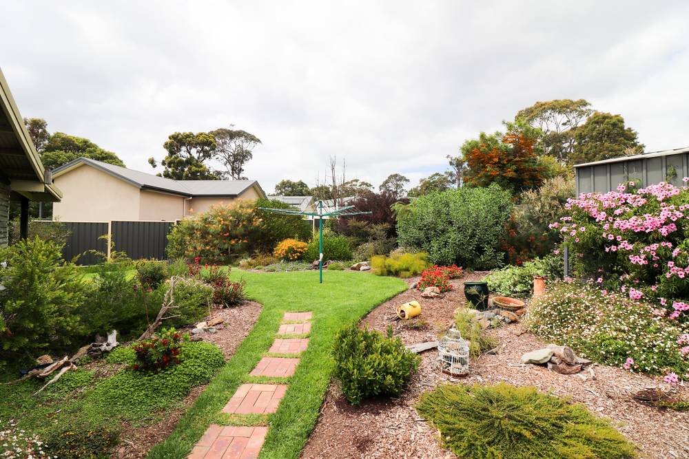51 Betka Road, MALLACOOTA, VIC 3892