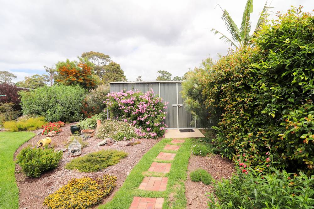 51 Betka Road, MALLACOOTA, VIC 3892