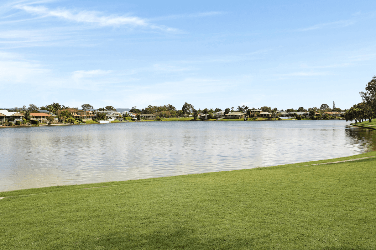 14 Keppel Court, Mermaid Waters, QLD 4218