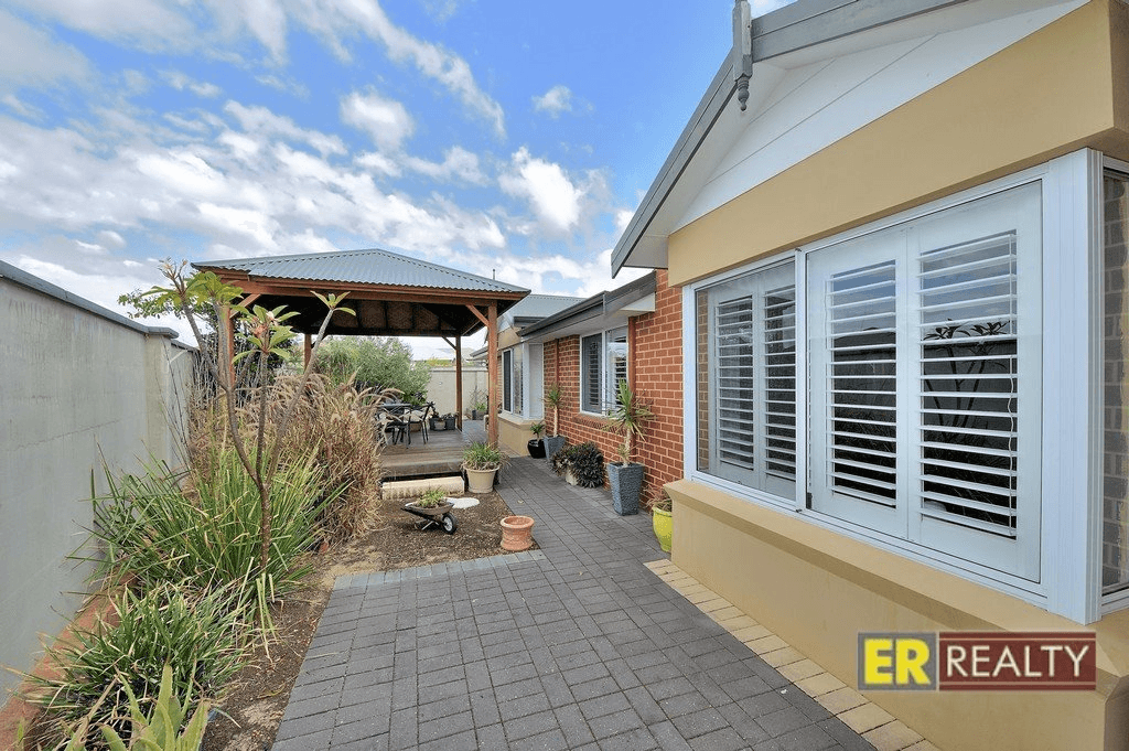 25 Lomas Circle, ELLENBROOK, WA 6069