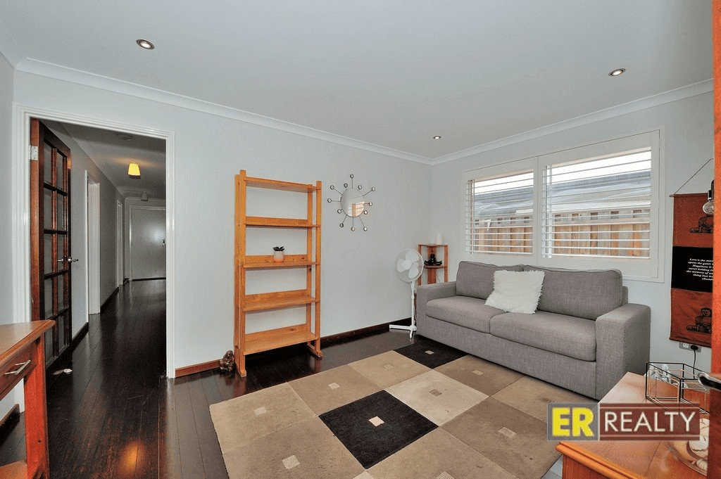 25 Lomas Circle, ELLENBROOK, WA 6069