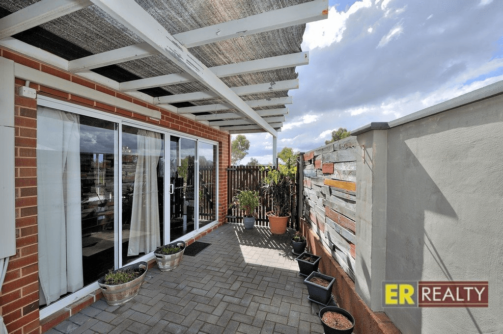 25 Lomas Circle, ELLENBROOK, WA 6069