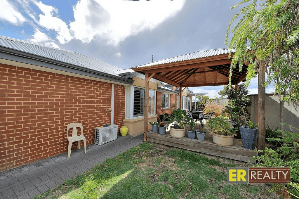 25 Lomas Circle, ELLENBROOK, WA 6069