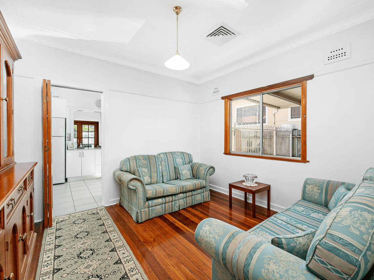 202 Burnett Street, MAYS HILL, NSW 2145