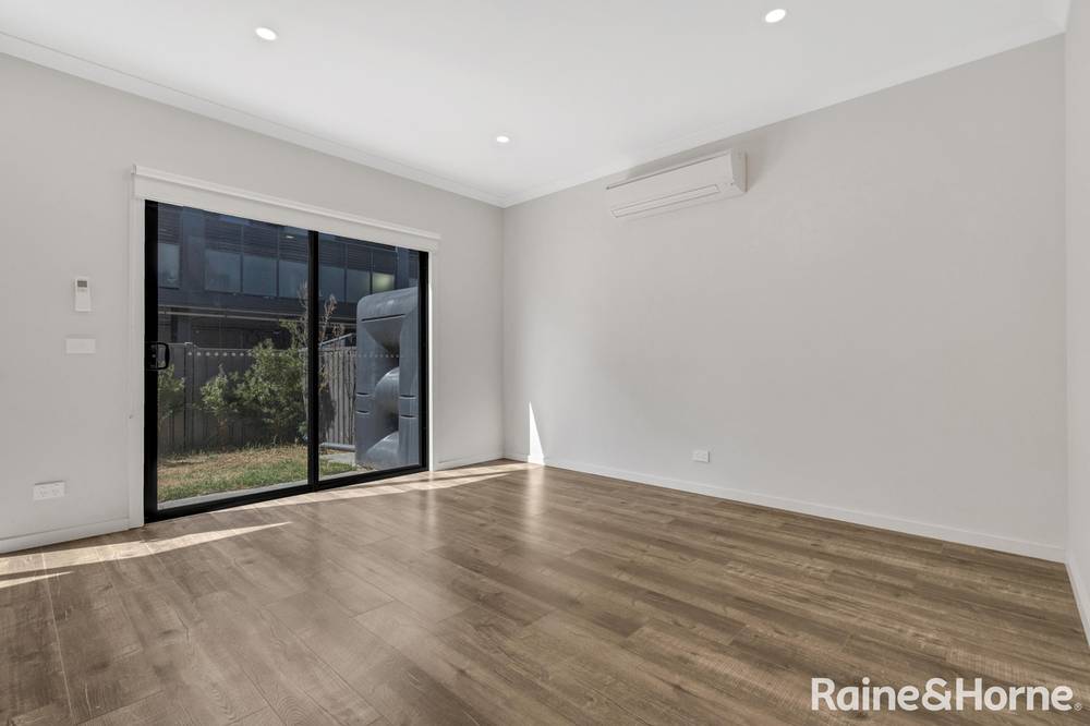 12/8-10 Fortitude Drive, CRAIGIEBURN, VIC 3064