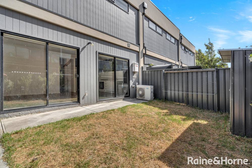 12/8-10 Fortitude Drive, CRAIGIEBURN, VIC 3064