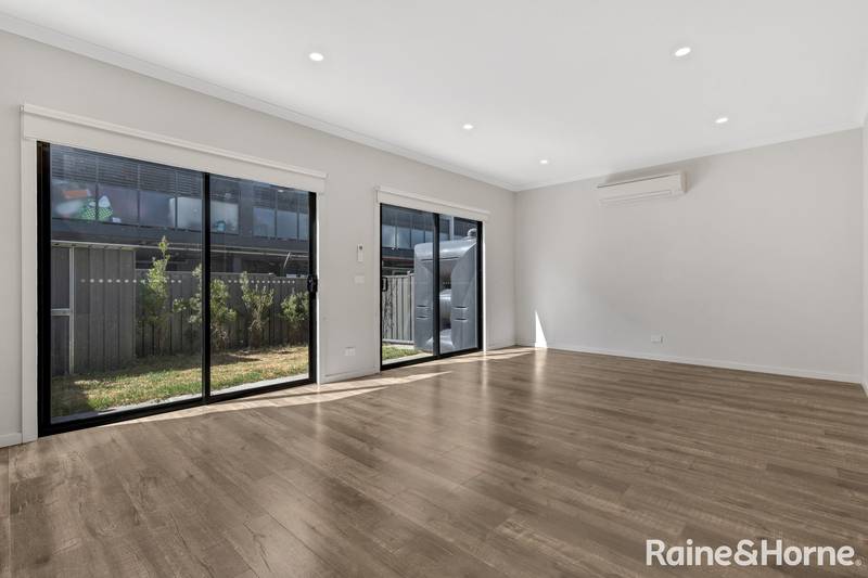 12/8-10 Fortitude Drive, CRAIGIEBURN, VIC 3064