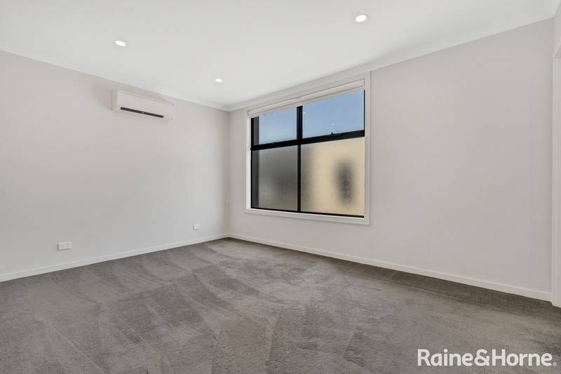 12/8-10 Fortitude Drive, CRAIGIEBURN, VIC 3064