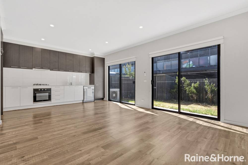 12/8-10 Fortitude Drive, CRAIGIEBURN, VIC 3064