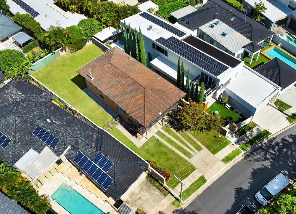 20 Verona Avenue, Isle Of Capri, QLD 4217