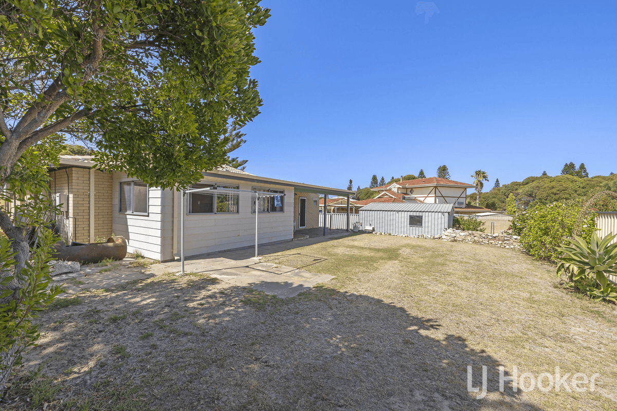 15 Wilson Place, TWO ROCKS, WA 6037