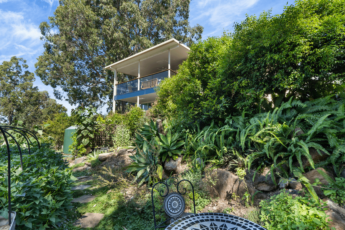 16B Lochinvar Court, HIGHLAND PARK, QLD 4211