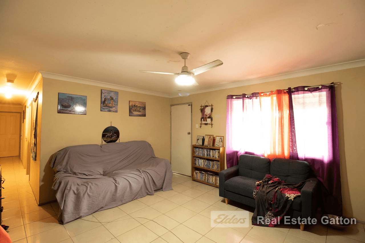 26 Nandine Road, Lockyer Waters, QLD 4311
