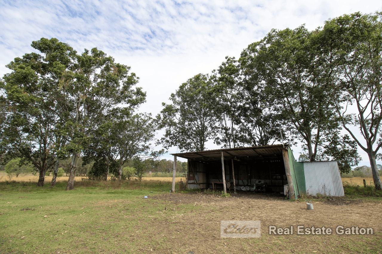 26 Nandine Road, Lockyer Waters, QLD 4311