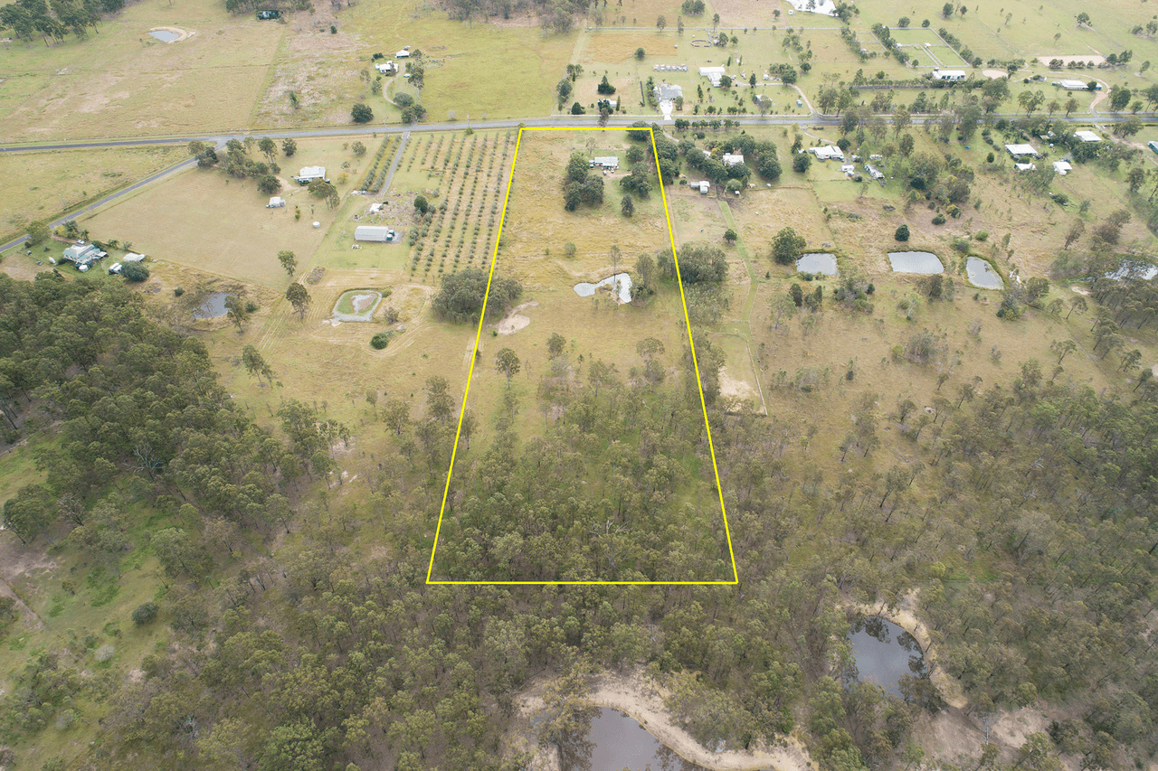26 Nandine Road, Lockyer Waters, QLD 4311