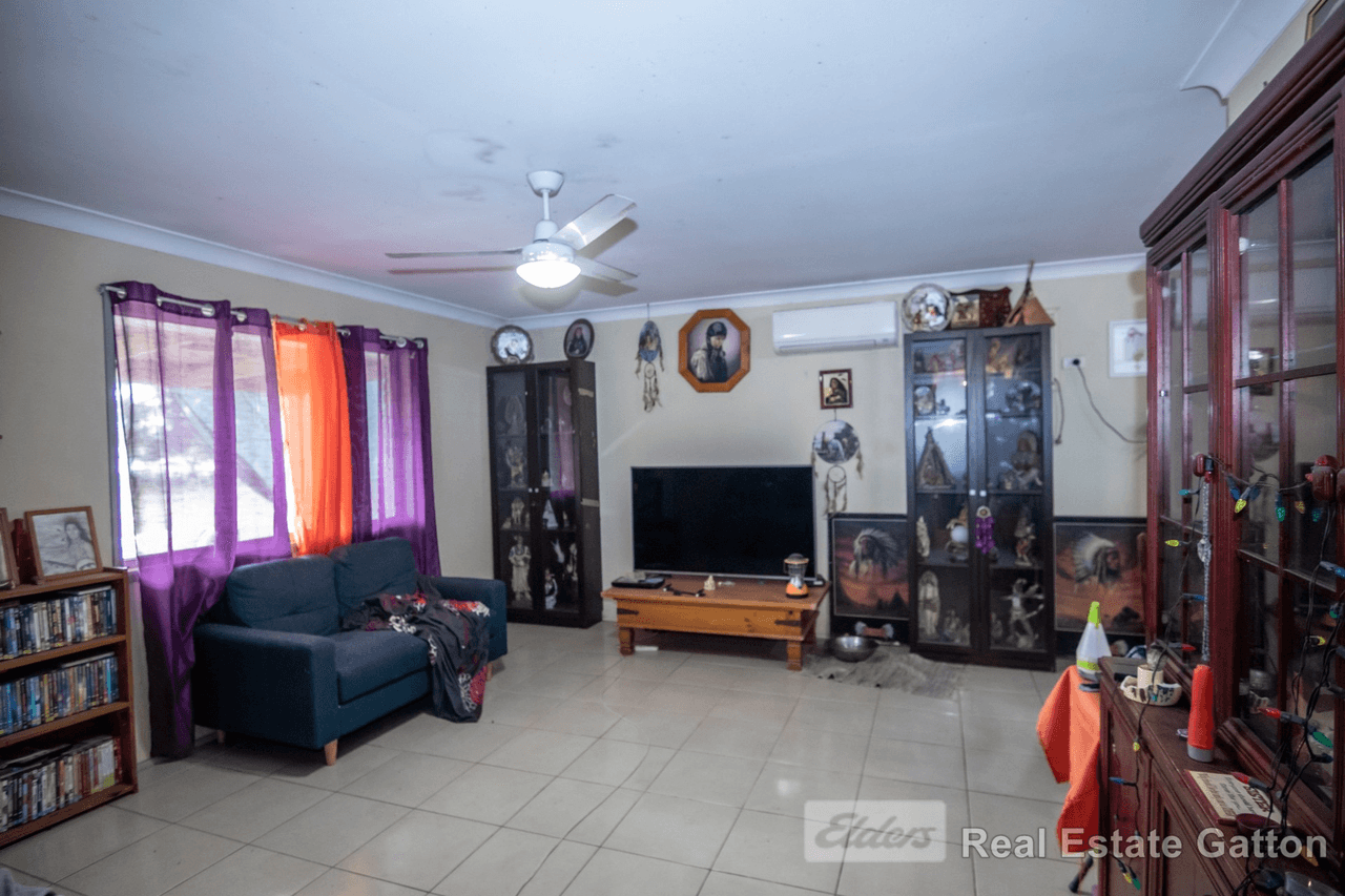 26 Nandine Road, Lockyer Waters, QLD 4311