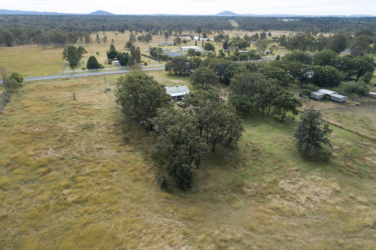 26 Nandine Road, Lockyer Waters, QLD 4311