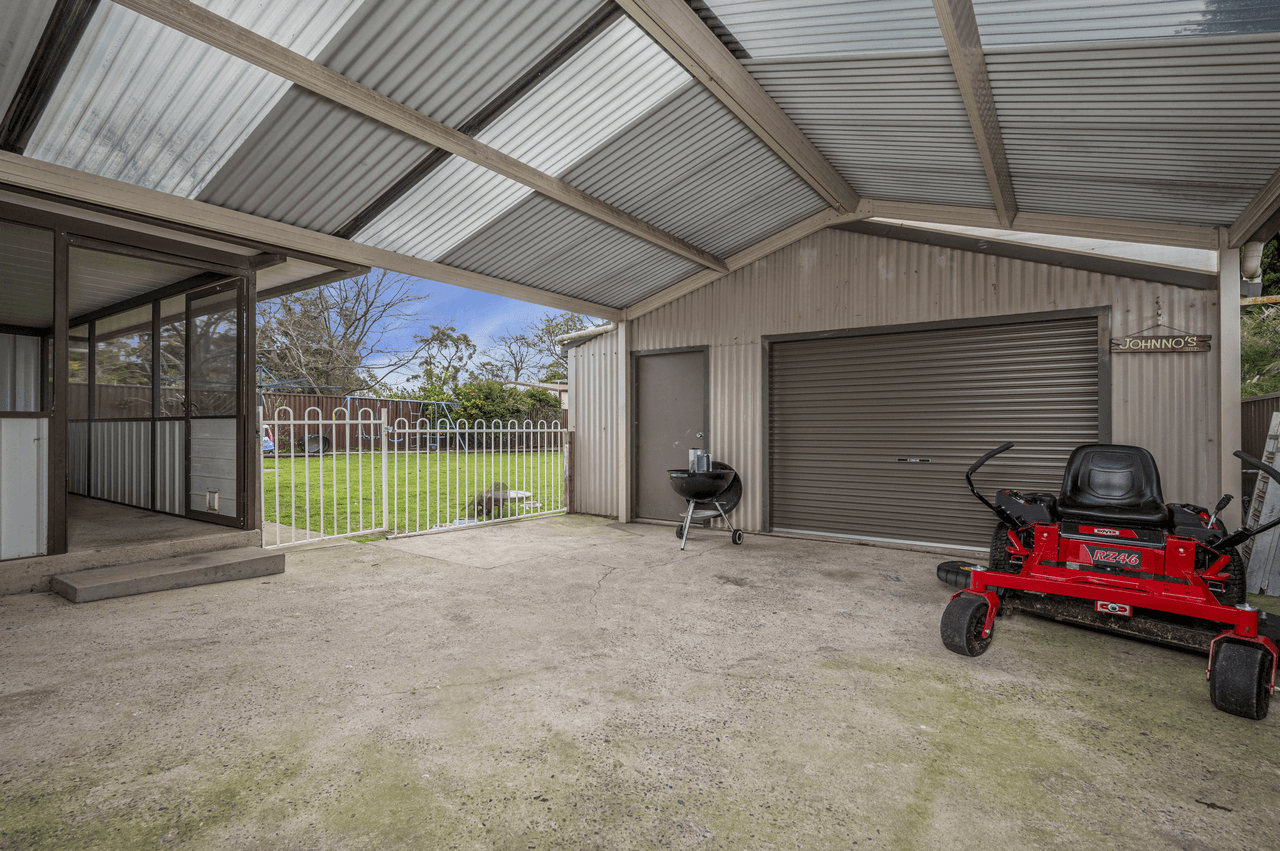 8 Erith Road, BUXTON, NSW 2571