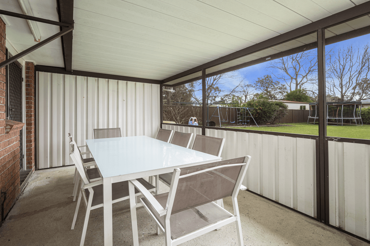 8 Erith Road, BUXTON, NSW 2571