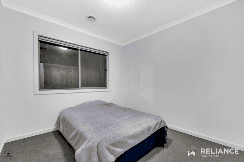 8 Balanchin Street, Point Cook, VIC 3030