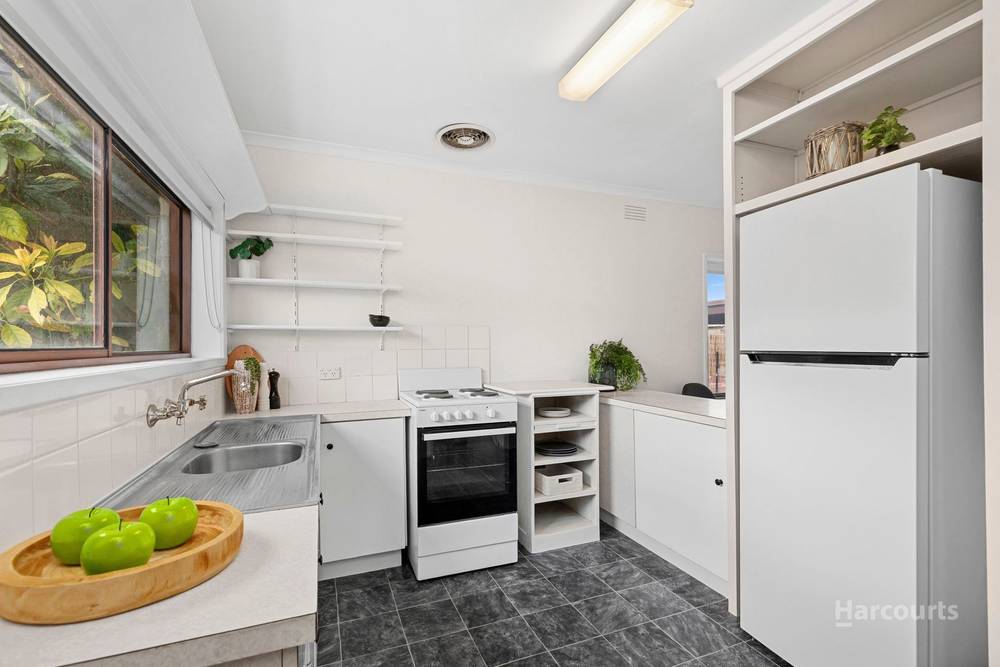 2/6 Cleveland Court, Corio, VIC 3214
