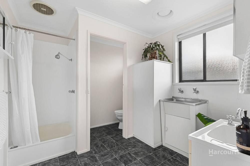 2/6 Cleveland Court, Corio, VIC 3214