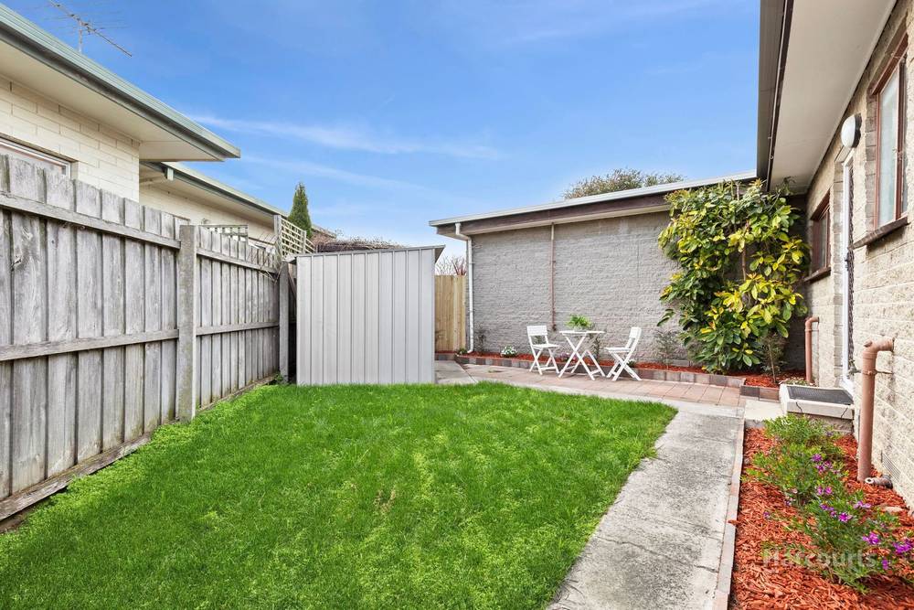 2/6 Cleveland Court, Corio, VIC 3214