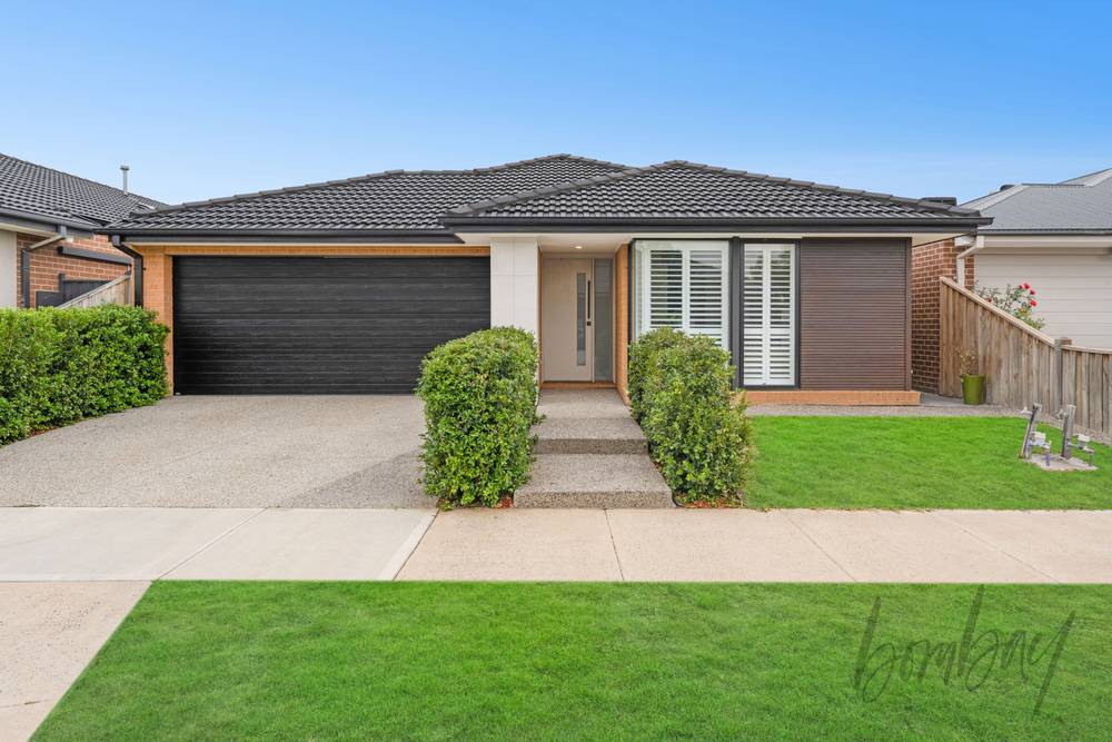 17 Clapham Avenue, CRAIGIEBURN, VIC 3064